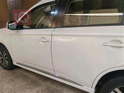 ميتسوبيشي اوتلاندر